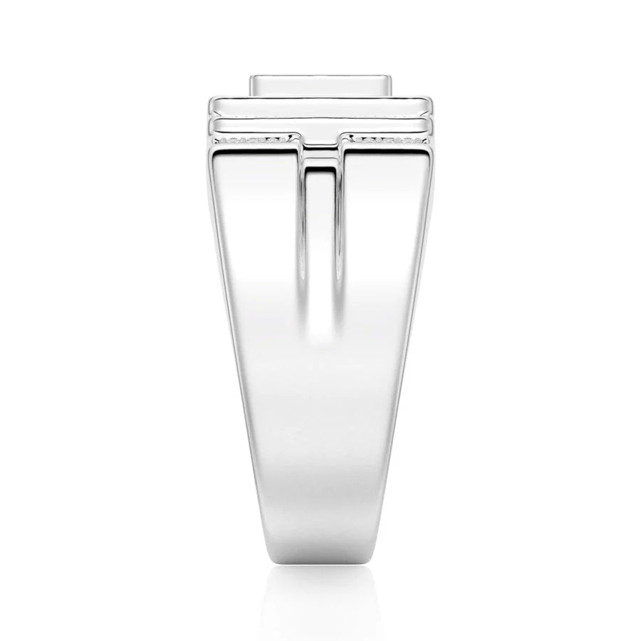 High-End Men’s Wedding Ring with Pave Details