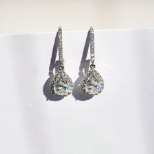 Load image into Gallery viewer, halo drop earrings  