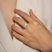 Load image into Gallery viewer, Toi et Moi Moissanite Ring with Dual Stone Setting