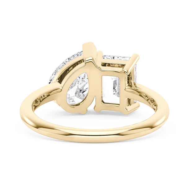 Emerald & Pear Moissanite Toi et Moi Ring | Silver, K Gold, & Platinum