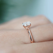 Load image into Gallery viewer, Close-Up of Oval Moissanite Solitaire Ring