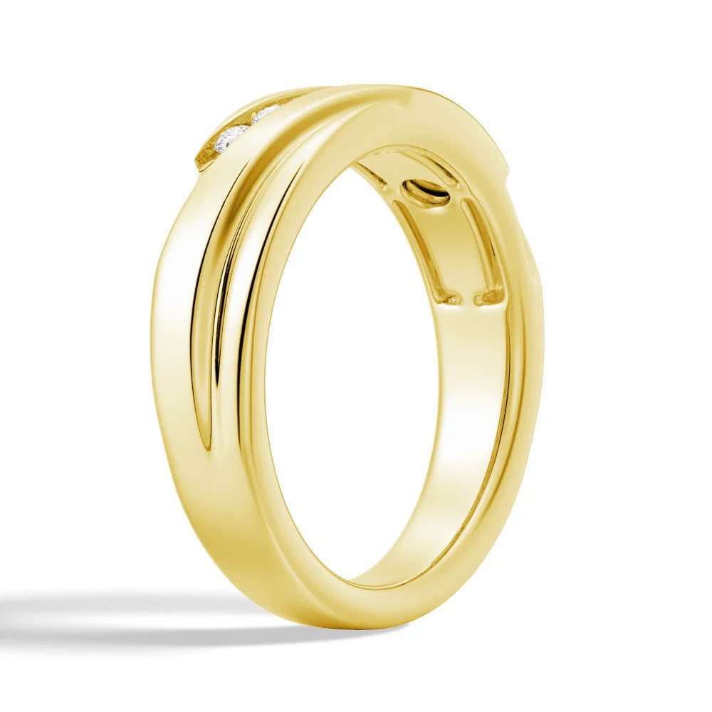 Classic Moissanite Ring in Yellow Gold
