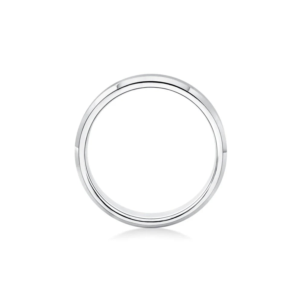 Groom’s Beveled Edge Wedding Band