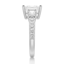 Load image into Gallery viewer, Princess Cut Diamond Engagement Ring 