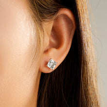 Load image into Gallery viewer, daily luxury earrings  