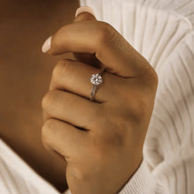 Load image into Gallery viewer, Close-Up of Round Moissanite Solitaire Ring Sparkle