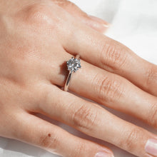 Load image into Gallery viewer, Round Moissanite Ring in Classic Setting