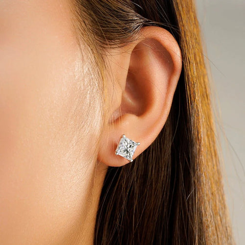 moissanite stud earrings  