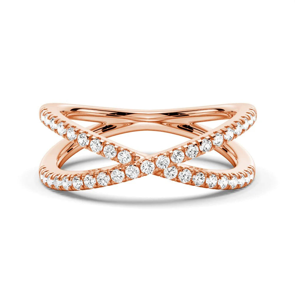 Intertwined Moissanite Ring Detail