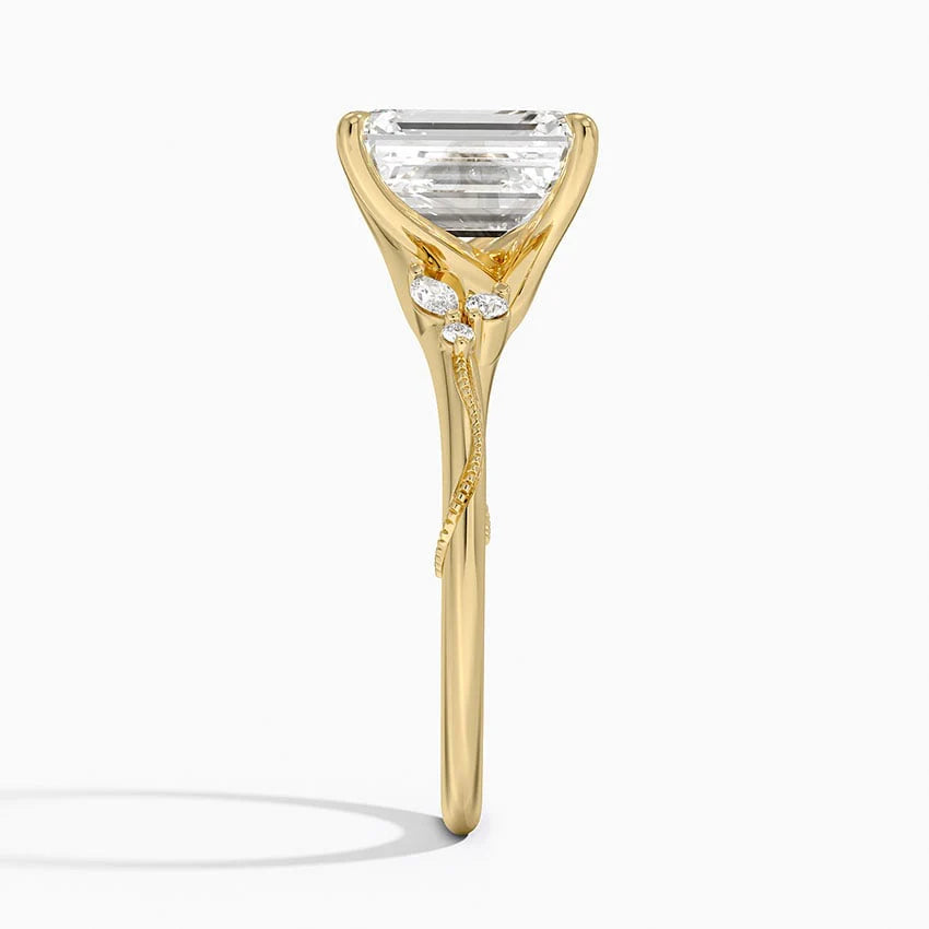 Elegant 2 Ct Moissanite Ring in Gold