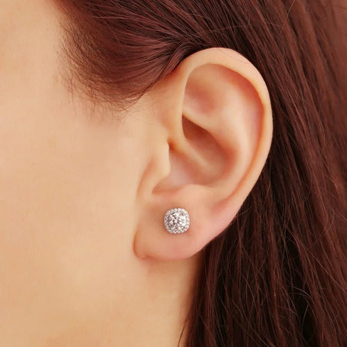 four prong earrings  