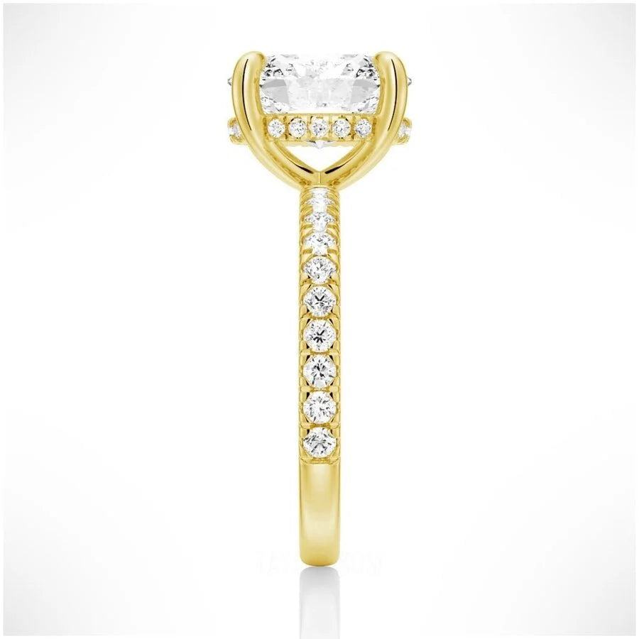 Oval Moissanite Ring