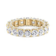Load image into Gallery viewer, Sparkling Moissanite Wedding Ring in Gold