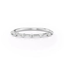 Load image into Gallery viewer, Elegant Stacking Moissanite Ring