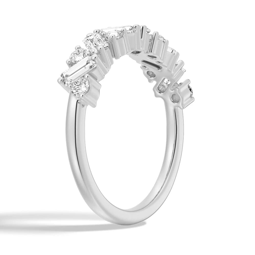 Round and Baguette Moissanite Wedding Band – Elegant Mixed-Cut Design