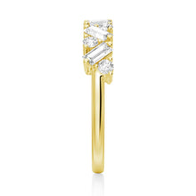 Load image into Gallery viewer, Round and Baguette Moissanite Ring