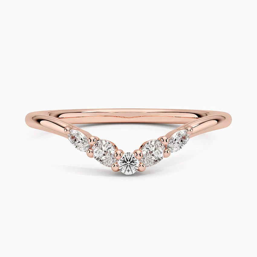 Classic Vintage-Inspired Wedding Band