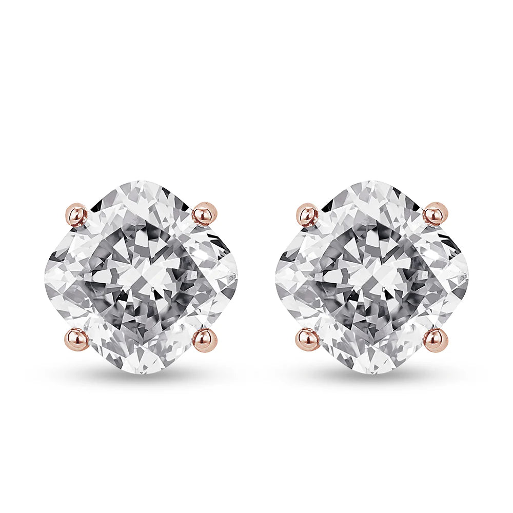 four prong moissanite  