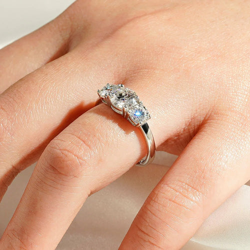 Elegant Three Gem Moissanite Ring