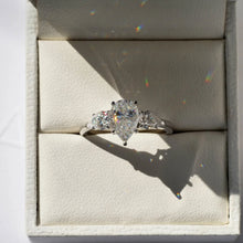 Load image into Gallery viewer, Pear Shaped Moissanite Ring with Two Side Stones